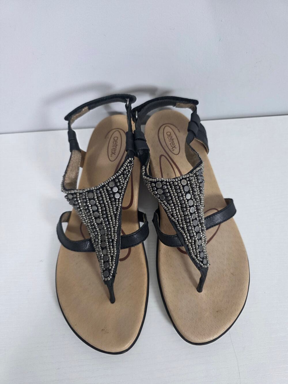 Aetrex Sandals Womens 39 8.5 Black Leather Beaded Thong Comfort Boho Slingback